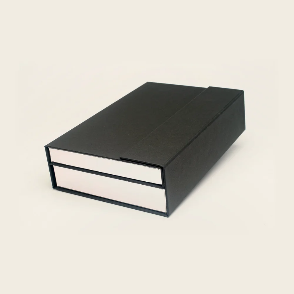 Boîte tiroir noire, liseré, pièce de la Haute Collection Luxe Packaging