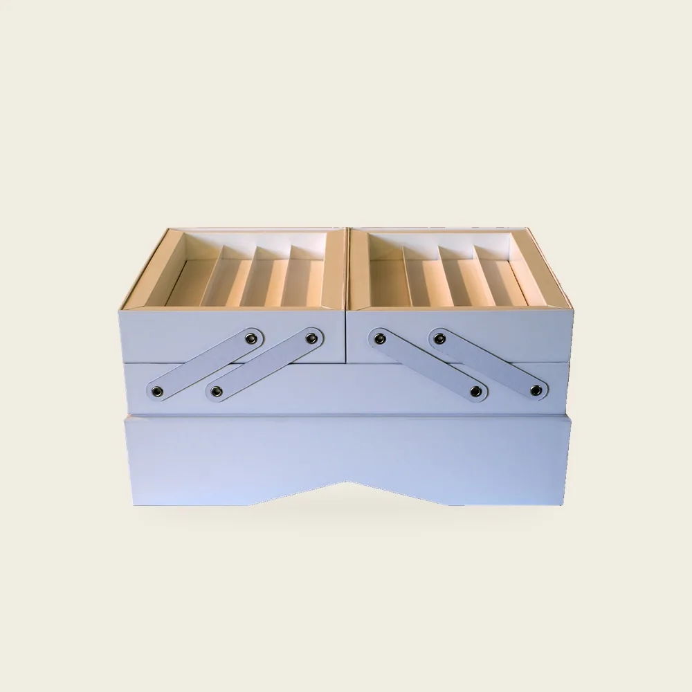 Coffret à bijoux à plateaux, pièce de la Haute Collection Luxe Packaging
