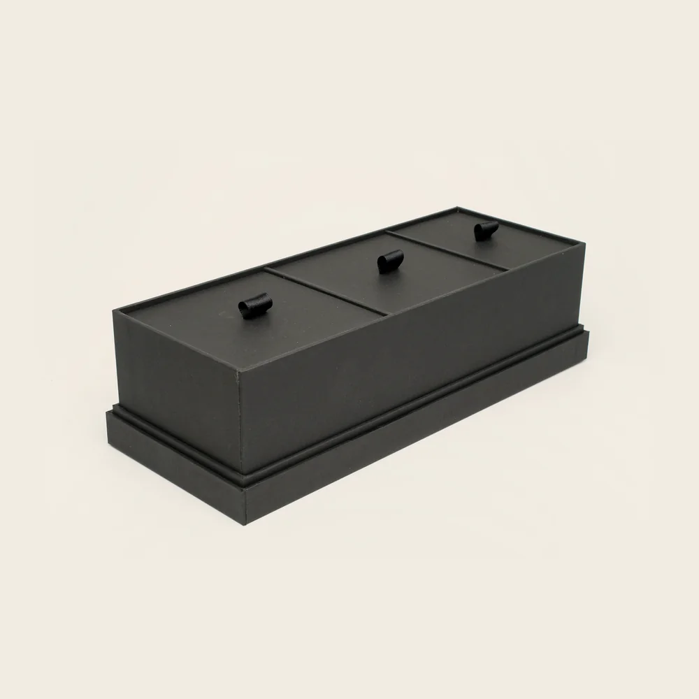 Coffret noir à trois couvercles, pièce de la Haute Collection Luxe Packaging