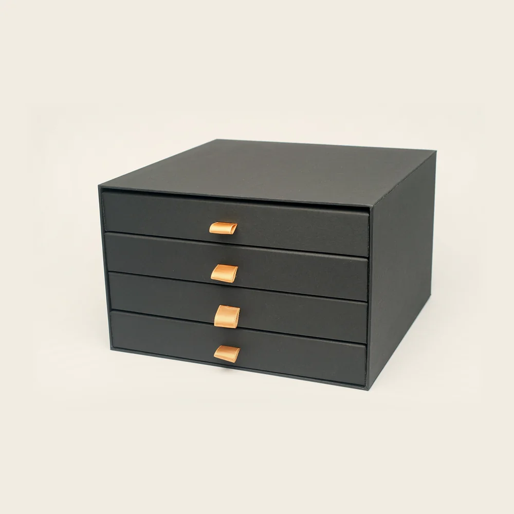 Coffret à tiroirs noir, pièce de la Haute Collection Luxe Packaging
